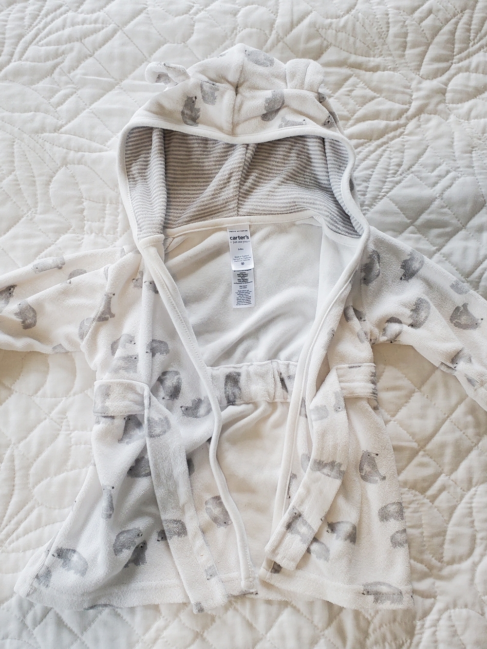 Carter's White Hooded BathRobe 9 Months with Gray Polar Bear Print